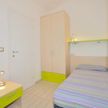 Apartment Lilla Limone *